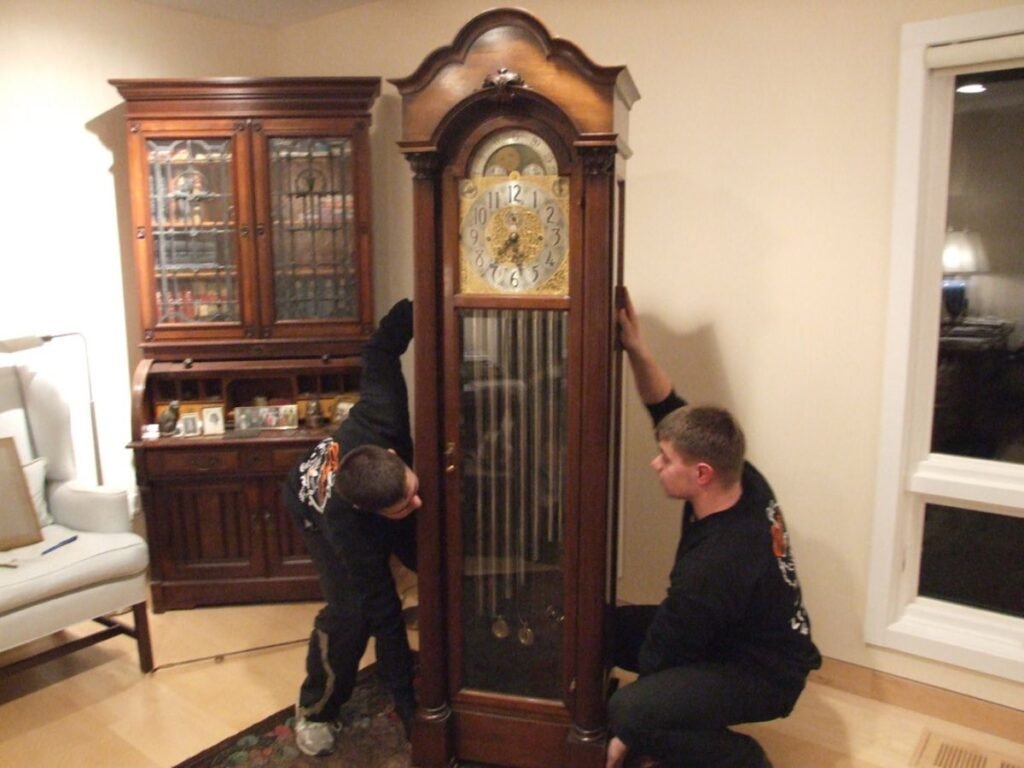 Specialist & Antiques Delivery Services in Hornchurch, London