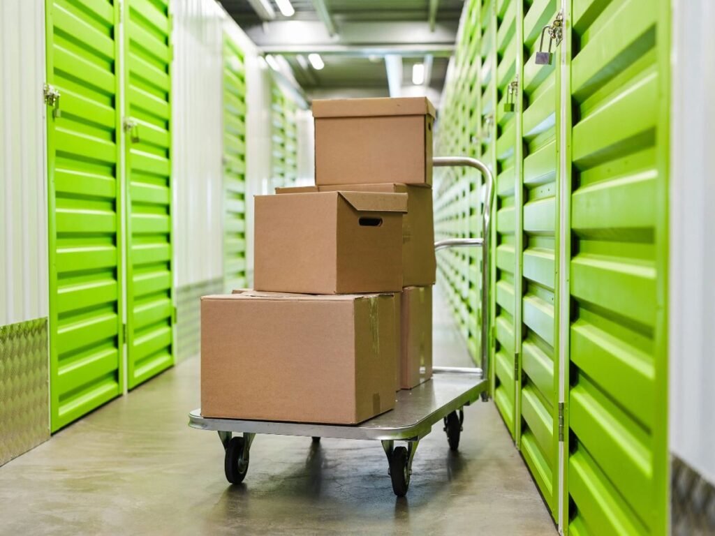Storage Removal Services in Hornchurch, London